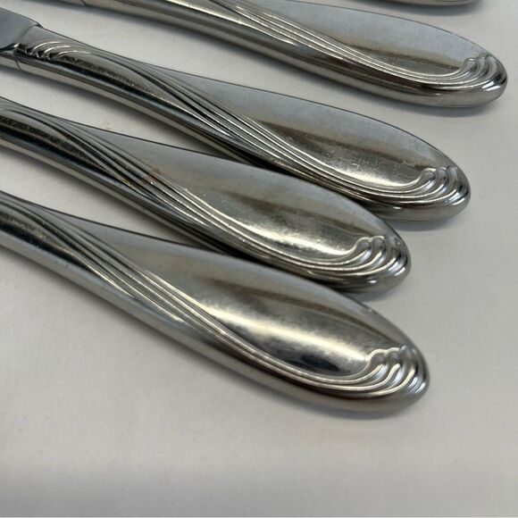 Oneida Camber Cresta Windswept Scroll 6 Dinner Knives - Picture 3 of 4